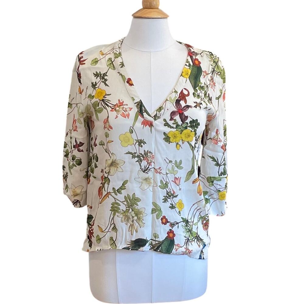 Zara Ivory Floral V-Neck 3/4 Sleeve High Low Blouse, Feminine, Fall Colors, S